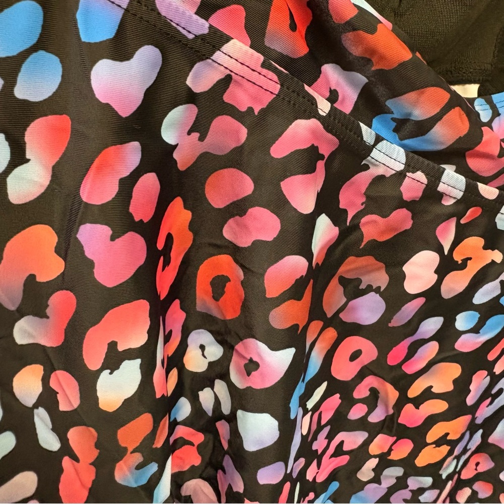Aimage Vibrant Animal Print Tankini Set with Shorts Size Large - Picture 7 of 9